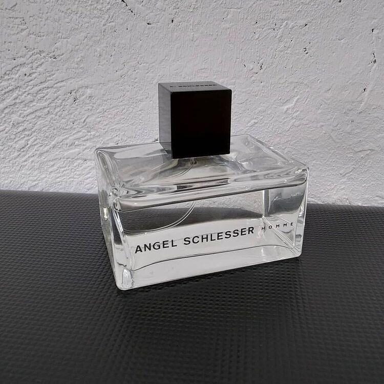 Angel Schlesser Homme