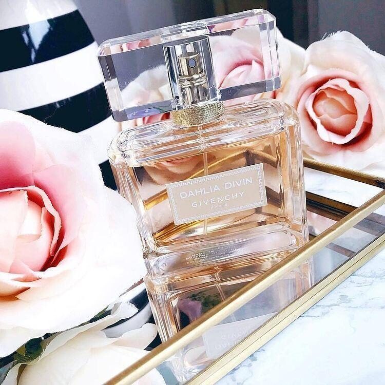 Givenchy Dahlia Divin