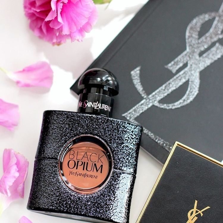 Yves Saint Laurent Black Opium