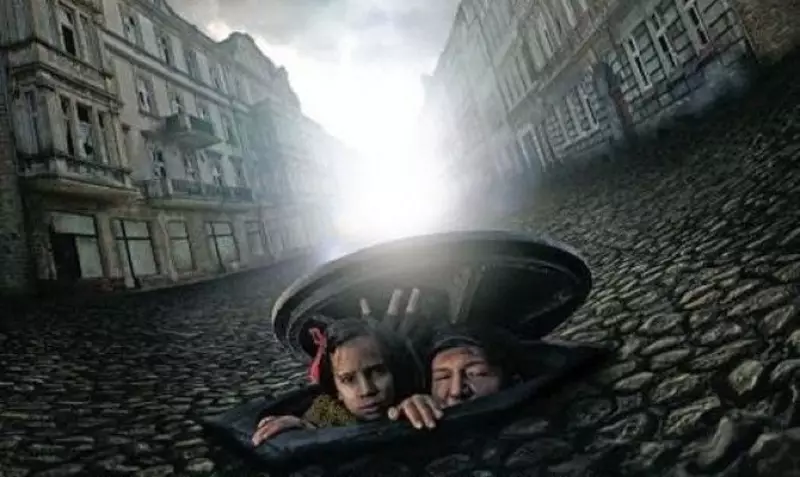 У темряві